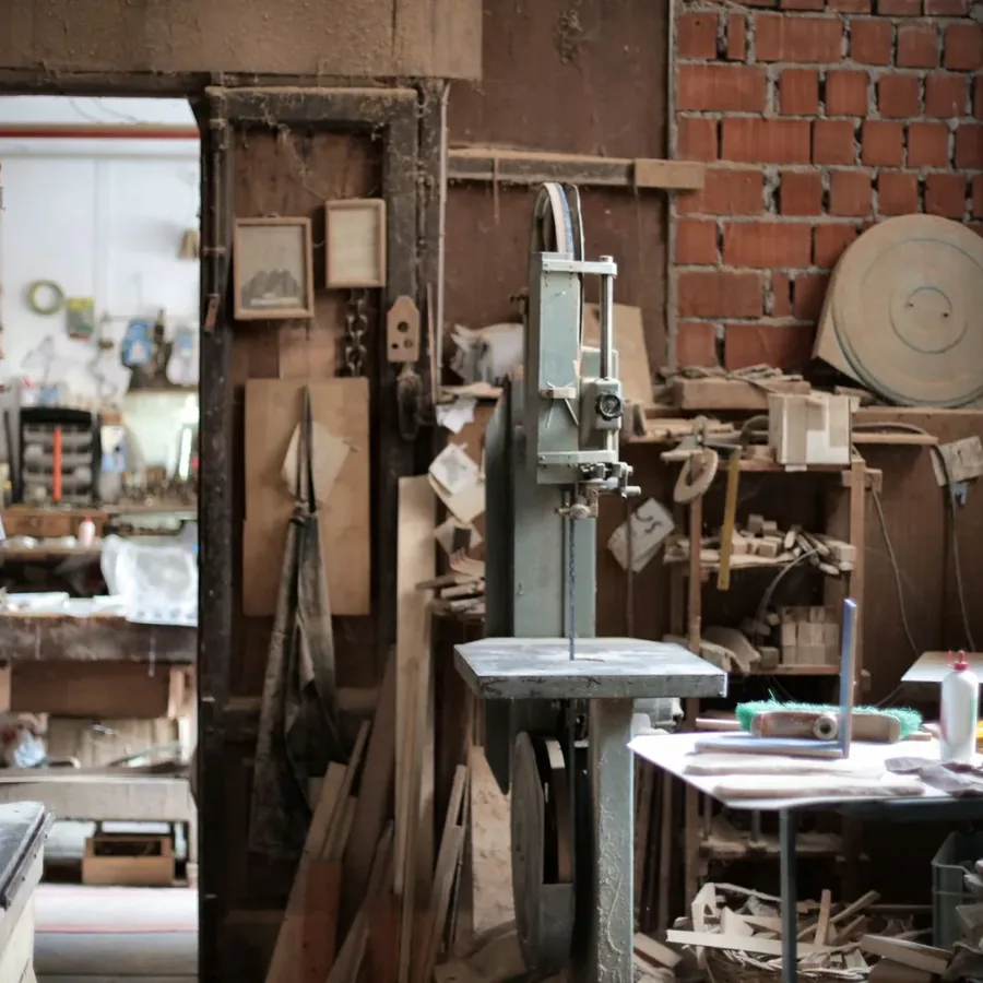 Tủ bếp gỗ sau khi lắp
